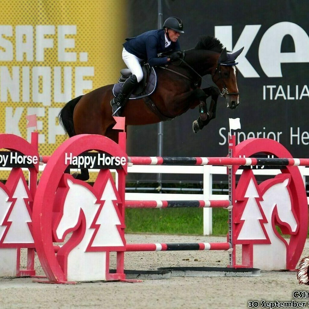 Fleur Sinaa 27192852e328fdf2e2f7611c5494d5c5